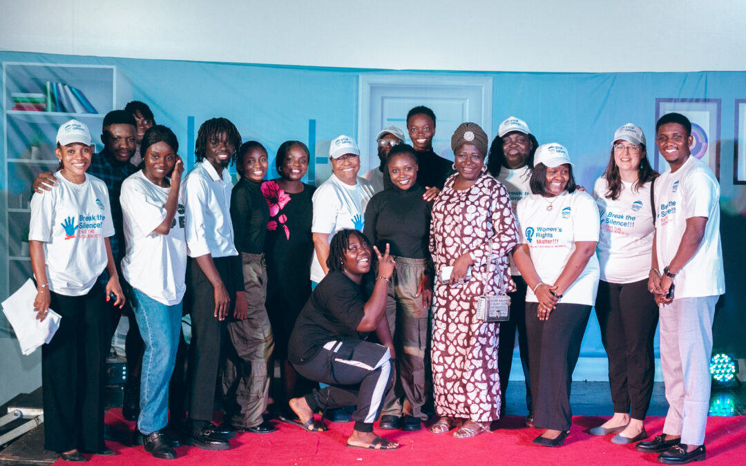 Picture includes the cast of the stage play, representatives from union partners, Solidarity Center Nigeria’s Team, and US Department of Labor Representatives.